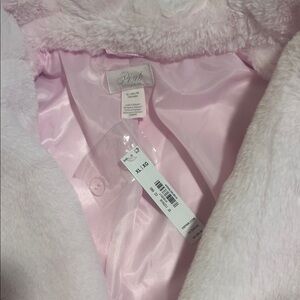 PINK Victoria's Secret Women's Plush Light Pink Robe